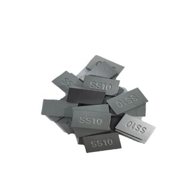 نوک های بریز شده کاربید ولتفستم آلیاژ YG8 با تراکم 14.75 g / cm3 سختی 90.0 HRA و TRS 3200 Mpa